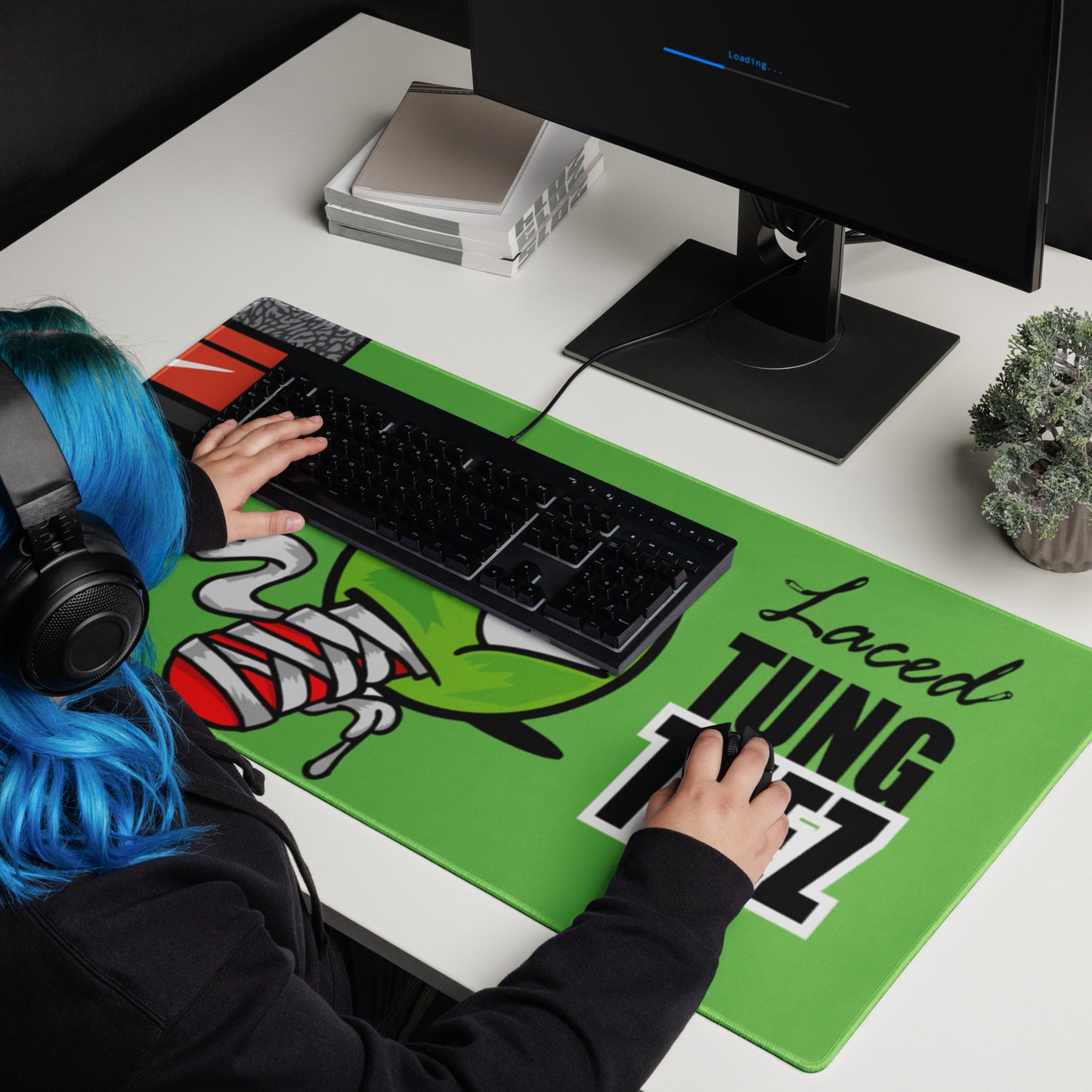 Gaming mouse pad
